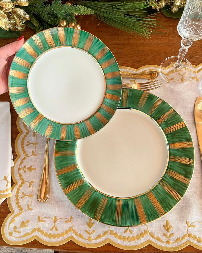 Prato sobremesa porcelana pincelado verde e ouro Unihome