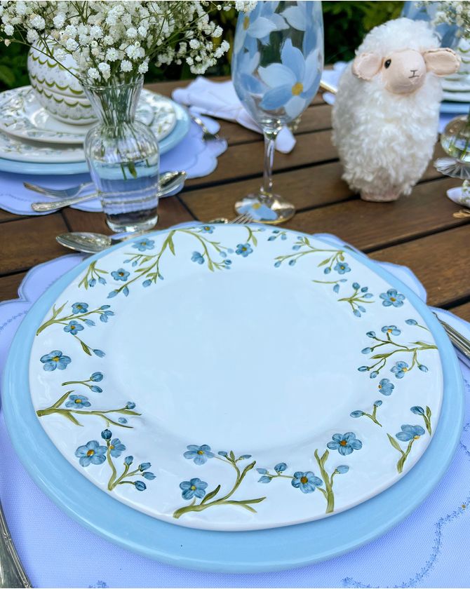 Prato raso floral relevo azul