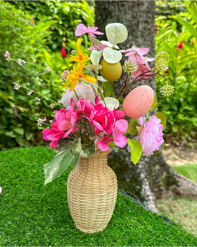 Galho 48cm ovos e flores rosas Páscoa 2024