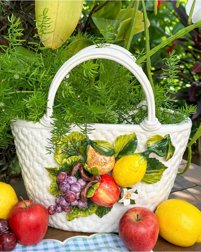 Bolsa cerâmica branca frutas