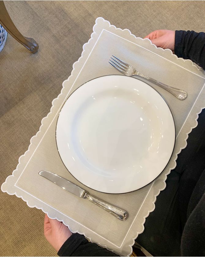 Bandeja de colo impermeável - fendi