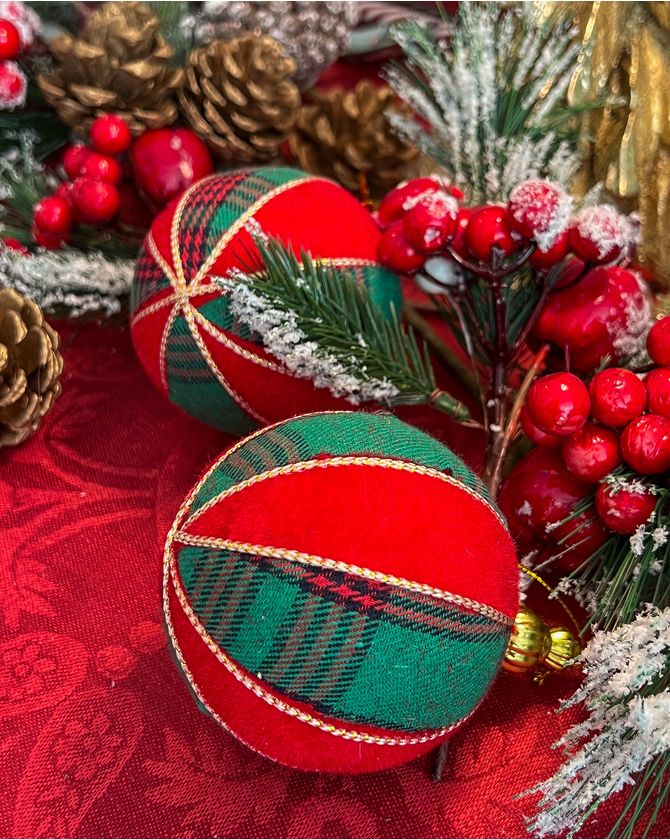 Kit 6 bolas 8cm veludo xadrez Tartan NATAL 2024