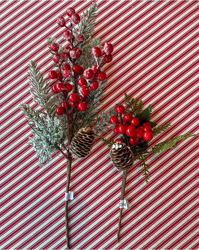 Galho 40cm frutas e folhas nevadas Natal 2024