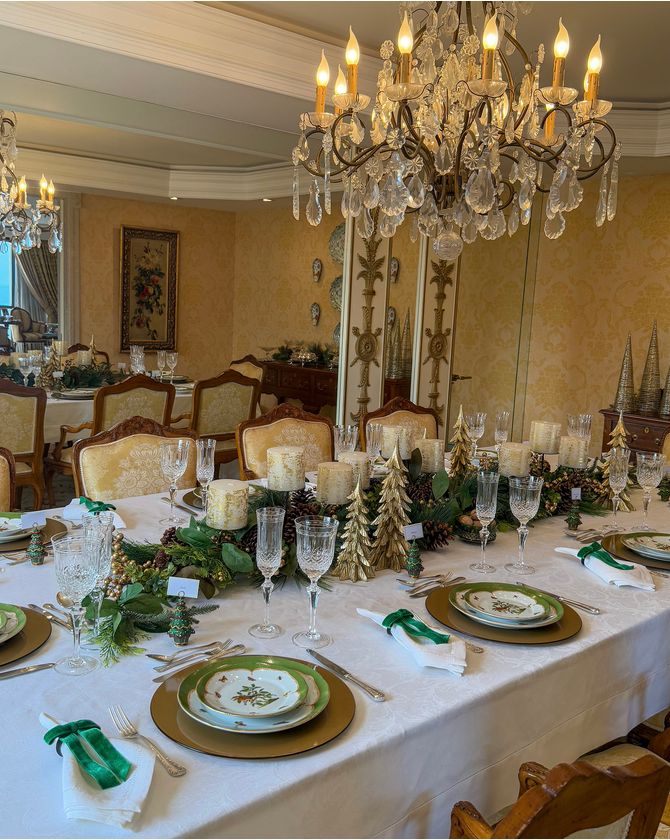Centro De Mesa 3 Velas Pinhas E Frutinhas Douradas Natal 2023