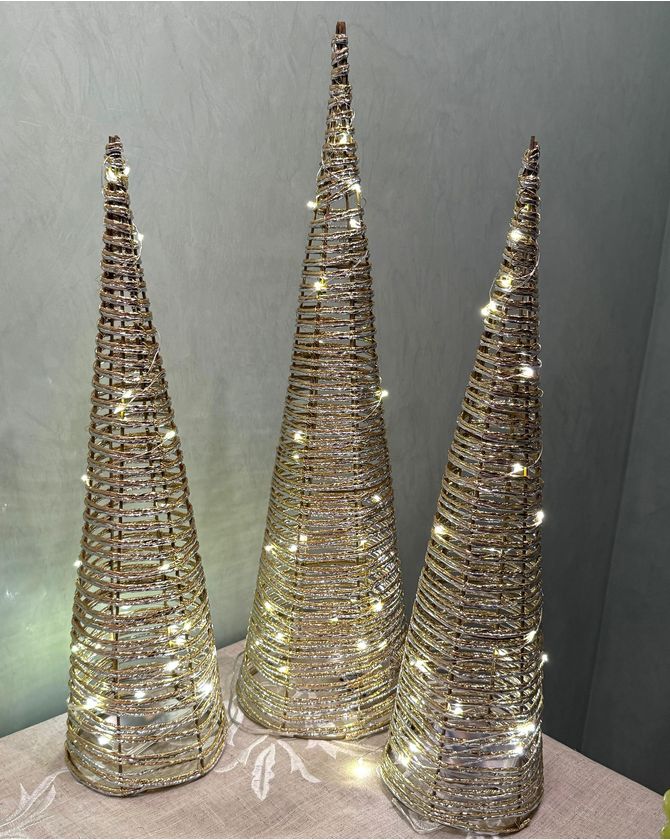 Set 3 topiarias cone prata e dourada ano novo Natal 2024